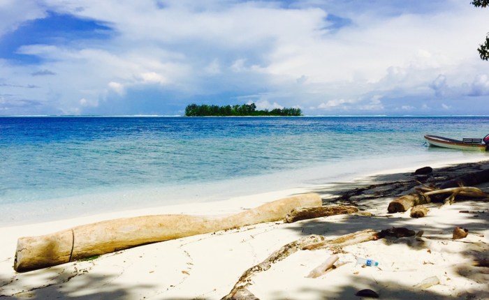 Travel Blog: Mbabanga&nbsp;Island